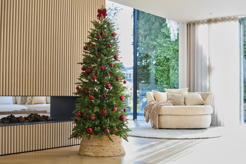 Künstlicher Weihnachtsbaum Slim „Undset“ 100 % PE – Smart LED