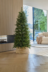 Künstlicher Weihnachtsbaum Slim „Undset“ 100 % PE – Smart LED