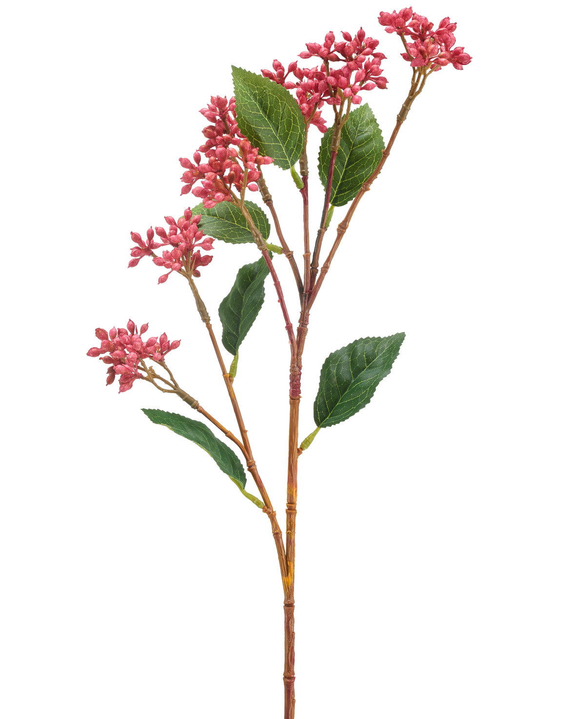 Die künstliche Blume Japanische Beere 62 cm dunkelrosa hat einen einzelnen künstlichen Stiel mit Büscheln kleiner dunkelrosa Blüten und einigen grünen Blättern vor einem weißen Hintergrund.