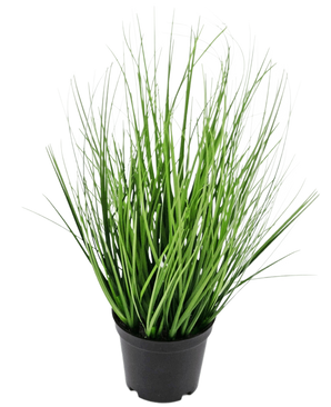 Die Kunstrasenpflanze Zwiebel 33 cm (feuerhemmend) hat lange, dünne, grüne, grasähnliche Blätter in einem kleinen schwarzen Topf vor einem schlichten weißen Hintergrund.