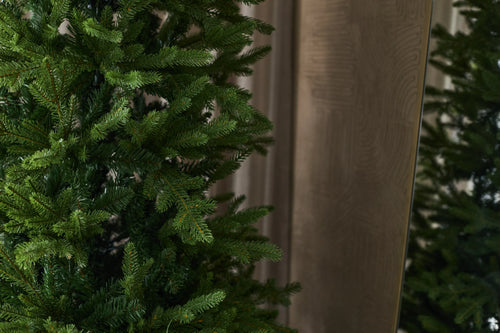 Künstlicher Weihnachtsbaum Slim „Undset“ PE/PVC
