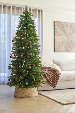 Künstlicher Weihnachtsbaum Slim „Undset“ PE/PVC – Smart LED
