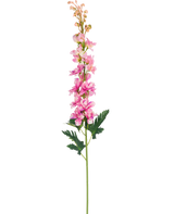 Eine einzelne künstliche Blume Delphinium 79 cm rosa Blume mit grünen, tief gelappten Blättern, isoliert auf weißem Hintergrund.