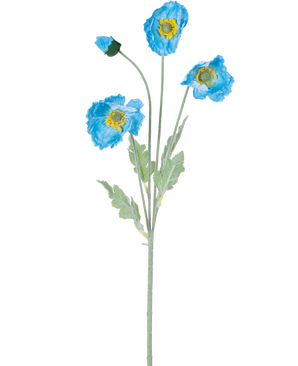Die künstliche Mohnblume Real Touch Blue 60 cm hat einen einzelnen Stiel mit drei blauen Mohnblüten und grünen Blättern; Zwei Blüten sind offen mit gelber Mitte und eine Blüte bleibt eine geschlossene Knospe, alle isoliert auf weißem Hintergrund.