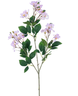 Eine einzelne künstliche Lagerstroemia-Blume, 92 cm, lila, mit Büscheln hellvioletter Blüten und mehreren grünen Blättern, vor einem schlichten weißen Hintergrund.