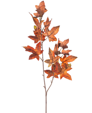 Ein Zweig des künstlichen Zweigs Eichenblatt 90 cm rot hat mehrere Eichenblätter in Rottönen, die vor einem schlichten weißen Hintergrund an den Herbst erinnern.