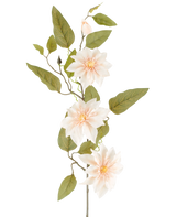 Eine detaillierte Kunstblumen-Clematis von 81 cm in der Farbe „Old Cream“ besteht aus drei hellrosa Blüten, verschiedenen grünen Blättern und einigen Knospen vor einem schlichten weißen Hintergrund.