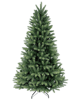 Der künstliche Weihnachtsbaum „Weideman“ aus PE/PVC steht satt und grün auf einem Metallständer vor einem schlichten weißen Hintergrund, bereit zum Aufstellen Ihrer liebsten Weihnachtsdekoration.