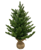 Der künstliche Weihnachtsbaum Mini „Lillemor“ 60 cm aus 100 % PE mit dichten grünen Zweigen und einem erstklassigen „Real Touch“-Feeling ist in Jute eingewickelt und wird vor einem schlichten weißen Hintergrund dargestellt.