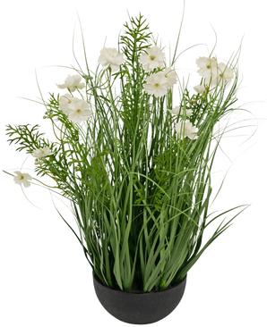 Der weiße Zwiebelgrastopf „Gesang Flower“ aus Kunstrasen (56 cm, feuerhemmend) hat hohe, grasähnliche grüne Blätter und zarte weiße Blüten in einem schwarzen Topf für einen üppigen, natürlichen Look.