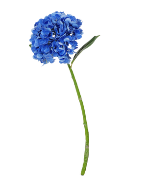 Die künstliche Blume Charlotte Hydrangea Real Touch dunkelblau ist eine einzelne blaue künstliche Hortensie mit grünem Stiel und Blättern, 55 cm hoch, isoliert auf weißem Hintergrund.